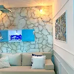 By The Sea Apartment