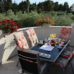 By The Sea Apartment