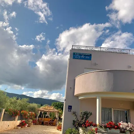 By The Sea Апартаменты Каштела