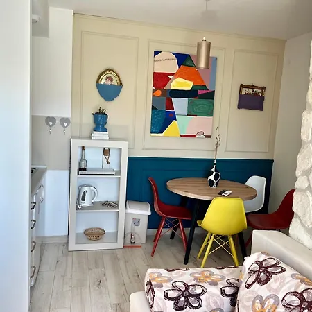 By The Sea Apartment Kastela